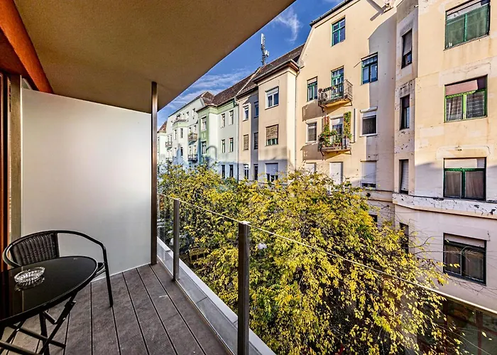 Hotel apartamentowy Enjoy