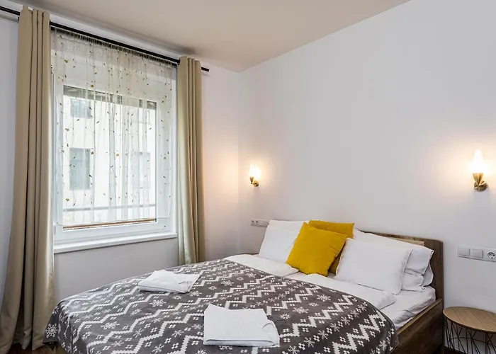 Aparthotel Enjoy 4*
