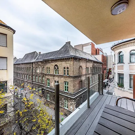 Enjoy Hotel de apartamente