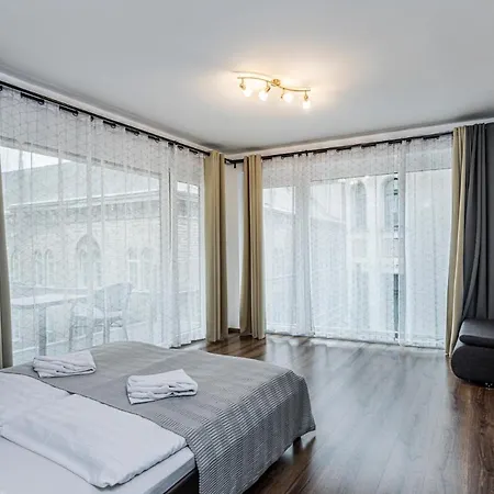Apartmanhotel Enjoy 4*